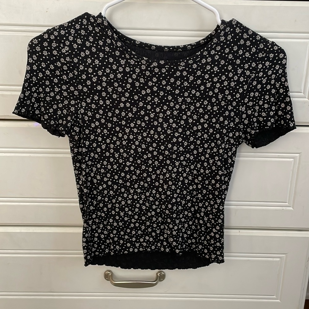American Eagle crop top